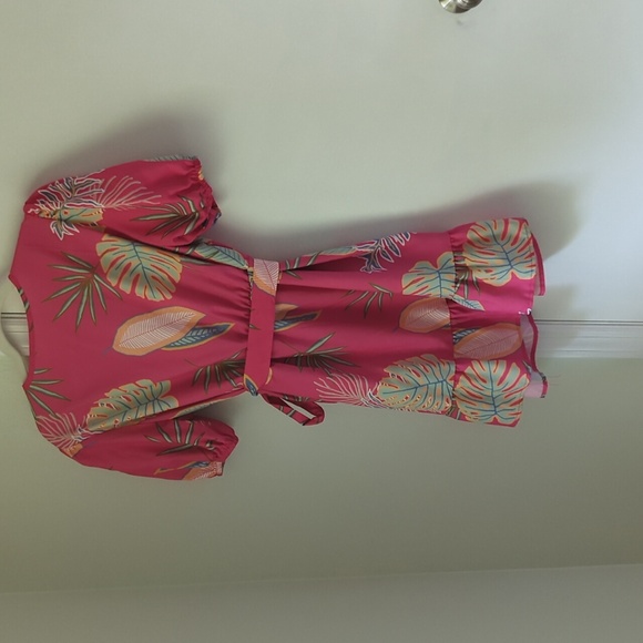 Women's pink vacay dress size large - Picture 2 of 5